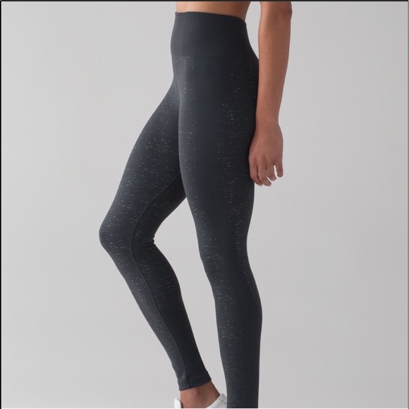 lululemon athletica Pants - New Lululemon Free to Flow 7/8 Tight *Fleck